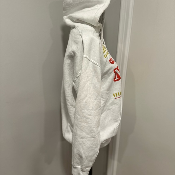 Unisex Sz: M  Cup of Noodles White Graphic Print Pullover Kangaroo Pouch Hoodie. - Picture 8 of 10